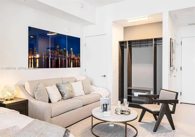 5th image of 159 Ne 6Th St #5106, Miami, FL 33132 | MLS# A11886169