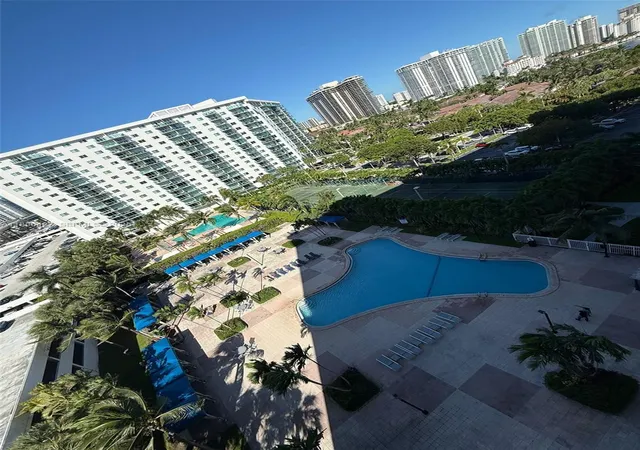 4th image of 19370 Collins Ave #904, Sunny Isles Beach, FL 33160 | MLS# A11886427