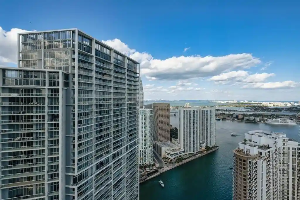Photo 1 of Condo for sale at 465 Brickell Ave #2706, Miami, FL 33131 | MLS# F10529083 | Listing updated on 2026-10-19