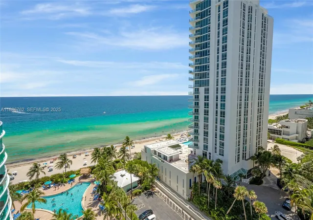 2nd image of 3901 S Ocean Dr #14L, Hollywood, FL 33019 | MLS# A11886762