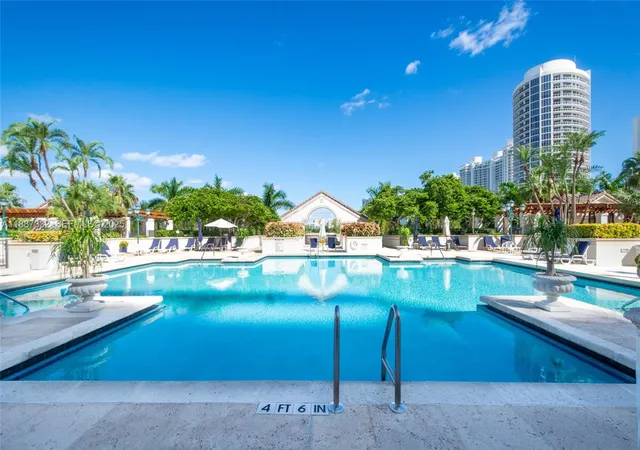 2nd image of 2000 Island Blvd, Aventura, FL 33160