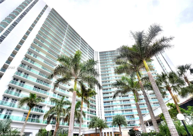 5th image of 100 Bayview Dr #1931, Sunny Isles Beach, FL 33160 | MLS# A11887087