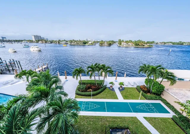 3rd image of 215 N Birch Rd #4c, Fort Lauderdale, FL 33304 | MLS# F10529149