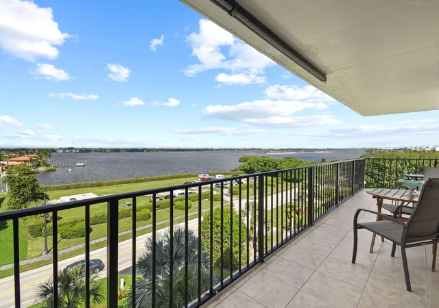 2nd image of 3460 S Ocean Blvd #510, Palm Beach, FL 33480 | MLS# R11128548