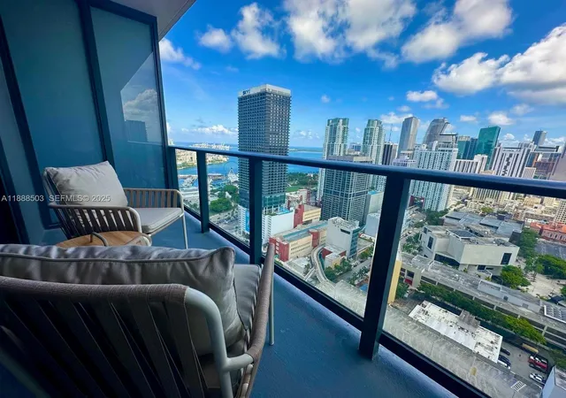 1st image of 159 Ne 6th St #3306, Miami, FL 33132 | MLS# A11888503