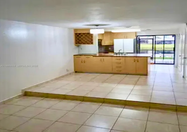 3rd image of 5164 S University Dr, Davie, FL 33328 | MLS# A11885833