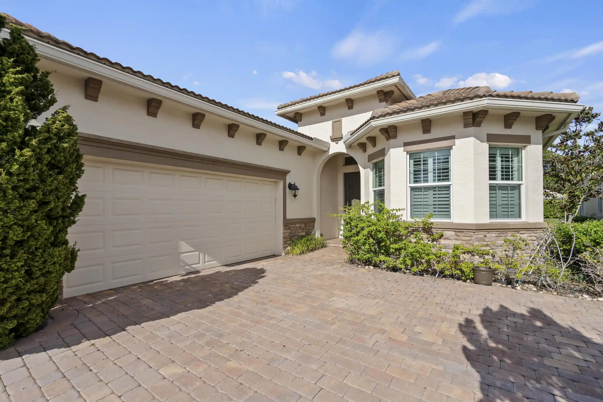 Photo 1 of Single family home for sale at 10937 Sw Visconti Wy, Port Saint Lucie, FL 34986 | MLS# R11128713 | Listing updated on 2026-09-23