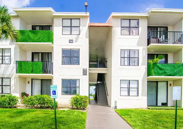 Listing Photo 1 - Condo for sale in building located at 760 Executive Ctr Dr, West Palm Beach, FL 33401 - Unit #24