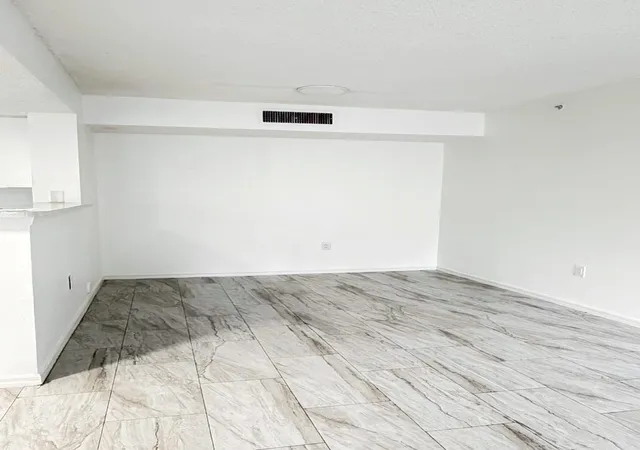 4th image of 5025 Wiles Rd #107, Coconut Creek, FL 33073 | MLS# R11128846