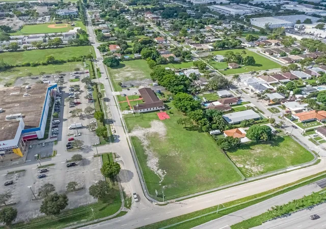5th image of 16600 Nw 44Th Ct, Opa Locka, FL 33054 | MLS# F10529345