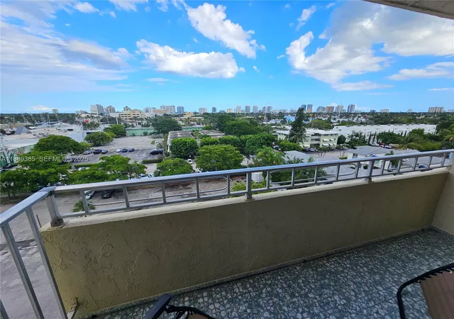 2nd image of 900 Ne 18Th Ave #709, Fort Lauderdale, FL 33304 | MLS# A11889385