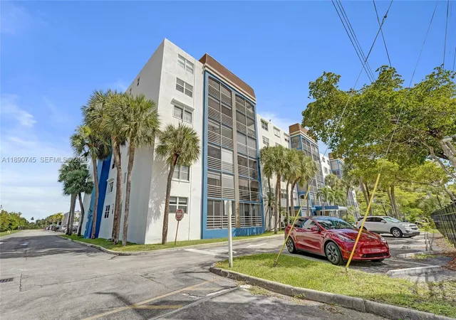 1st image of 501 E Dania Beach Blvd #51G, Dania, FL 33004 | MLS# A11890745