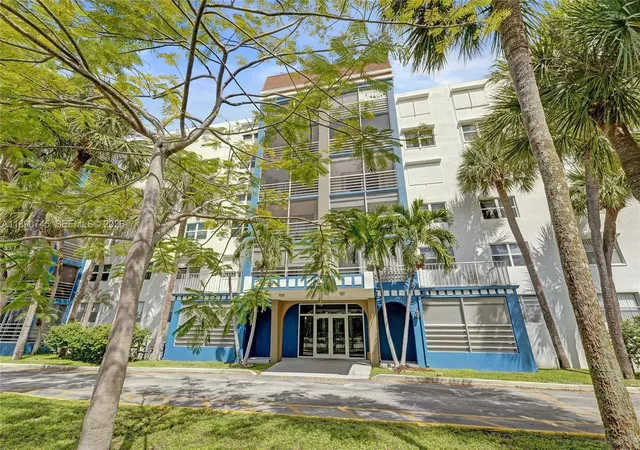 2nd image of 501 E Dania Beach Blvd #51G, Dania, FL 33004 | MLS# A11890745