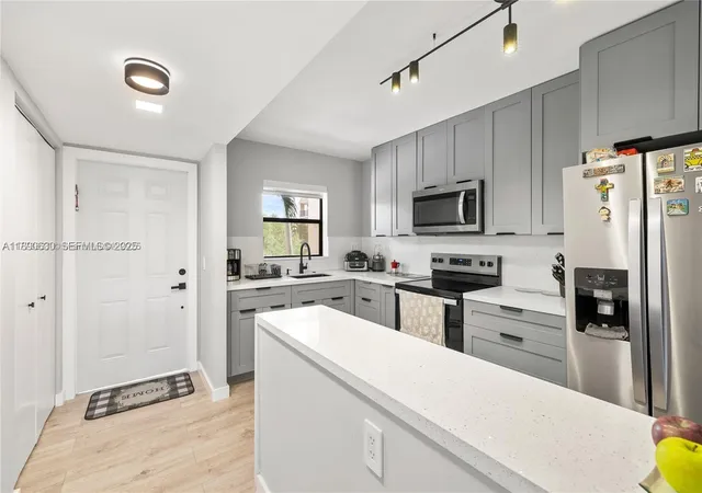 2nd image of 10444 Nw 30th Ct #202, Sunrise, FL 33322 | MLS# A11890630