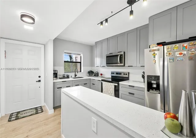 3rd image of 10444 Nw 30Th Ct #202, Sunrise, FL 33322 | MLS# A11890630
