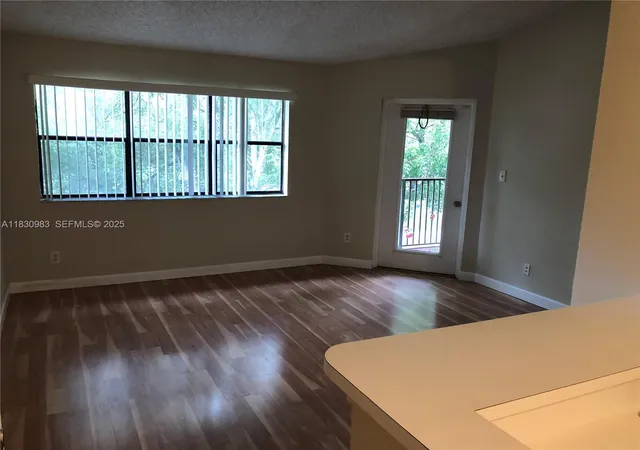 2nd image of 620 S Park Rd, Hollywood, FL 33021