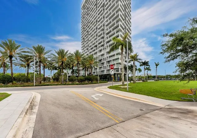 3rd image of 2000 Metropica Wy #2307, Sunrise, FL 33323 | MLS# A11738796