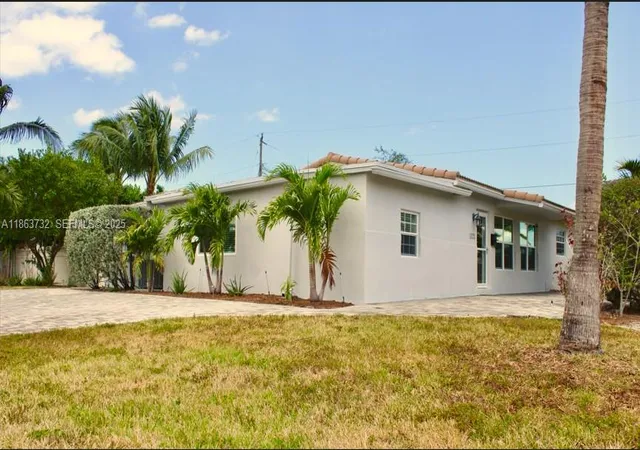 Single family home for sale at 1301 NE 42nd Street, Oakland Park, FL 33334 | MLS# A11863732 | Listing updated on 2026-07-09