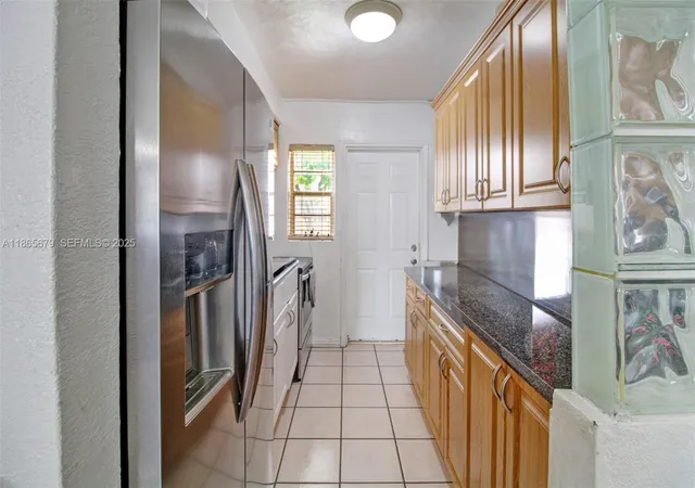 4th image of 3451 Sw 11Th St #8A, Miami, FL 33135 | MLS# A11865679