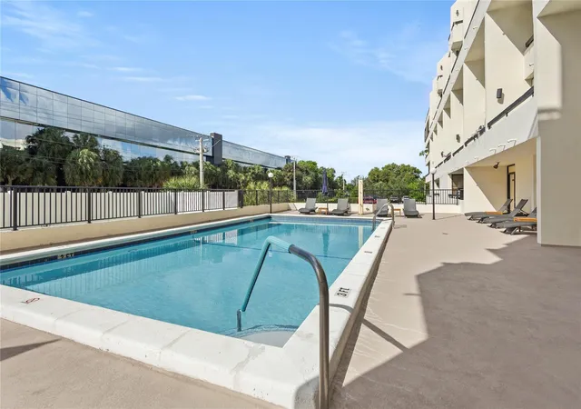 2nd image of 1401 S Federal Hwy, Boca Raton, FL 33432