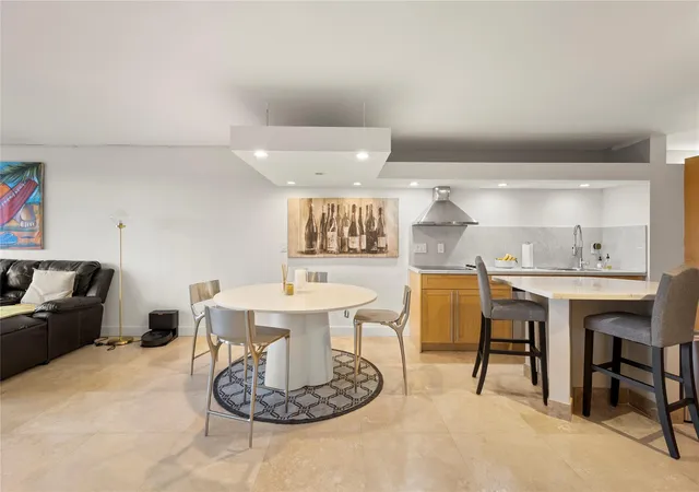 4th image of 1401 S Federal Hwy, Boca Raton, FL 33432