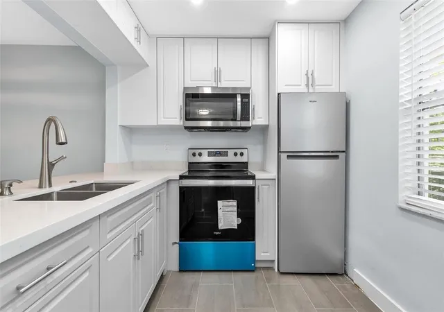 Homes for sale in Tamarac, FL | 9091 Lime Bay Blvd #312, Tamarac, FL 33321 | MLS# F10530315
