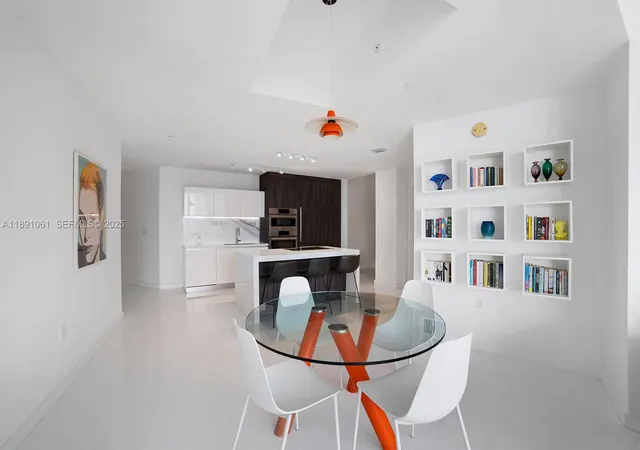 4th image of 851 Ne 1St Ave #4403, Miami, FL 33132 | MLS# A11891061