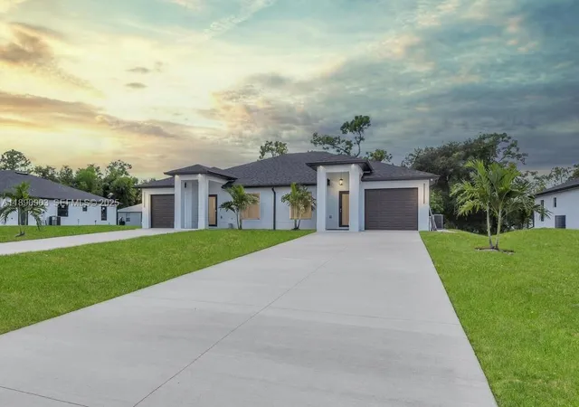 29th image of 4913/4915 S Leonard Blvd S, Lehigh Acres, FL 33973 | MLS# A11890903
