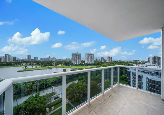 2nd image of 3625 N Country Club Dr #1208, Miami, FL 33180 | MLS# F10530495