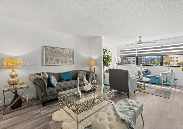 Homes for sale in Sunrise, FL | 10400 Nw 30Th Ct #202, Sunrise, FL 33322 | MLS# A11890142