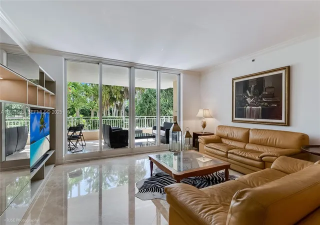 3rd image of 791 Crandon Blvd 303, Key Biscayne, FL 33149