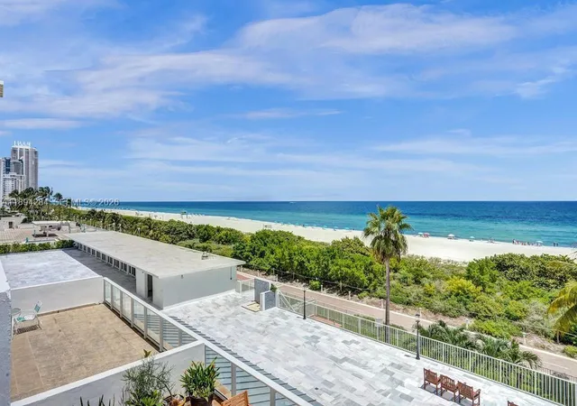 Homes for sale in Miami Beach, FL | 5601 Collins Ave #504, Miami Beach, FL 33140 | MLS# A11894284