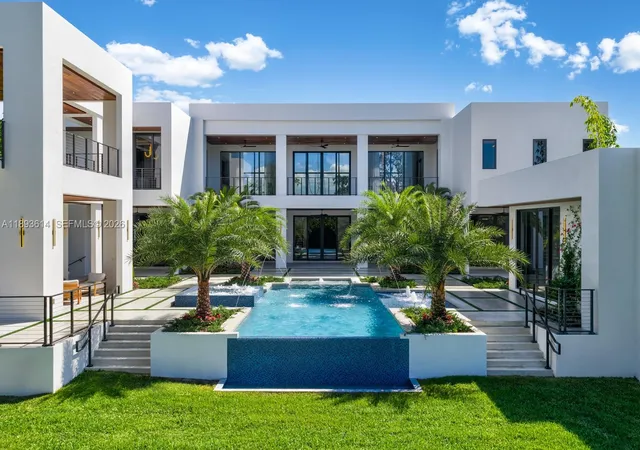 Photo 1 of Mansion for sale at 9900 Sw 125th Ave, Miami, FL 33186 | MLS# A11893614 | Listing updated on 2026-10-30