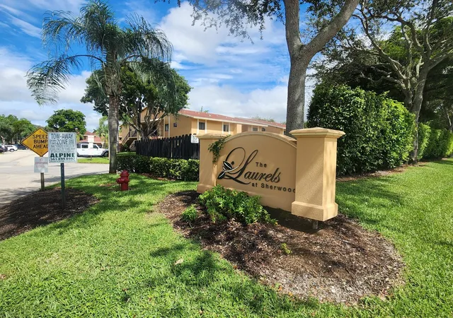 Homes for sale in Greenacres, FL | 6013 10th Ave N #208, Greenacres, FL 33463 | MLS# R11131970