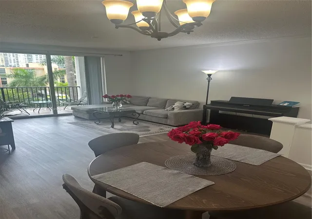 2nd image of 17125 N Bay Rd #3402, Sunny Isles Beach, FL 33160 | MLS# A11895205