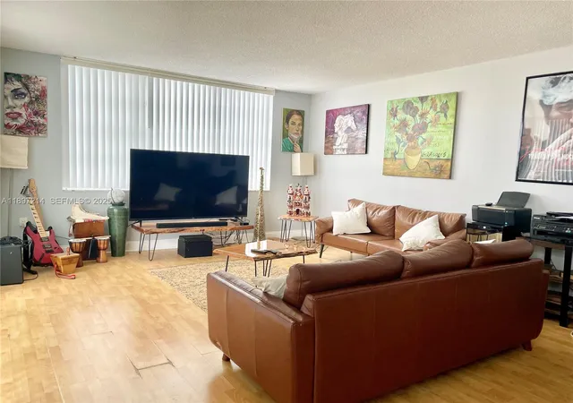 2nd image of 2750 Ne 183rd St #2308, Aventura, FL 33160 | MLS# A11897214