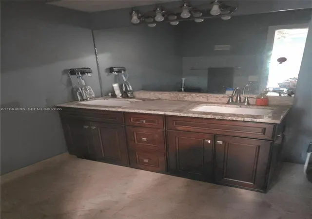 5th image of 2202 Lucaya Bnd #L3, Coconut Creek, FL 33066 | MLS# A11894936