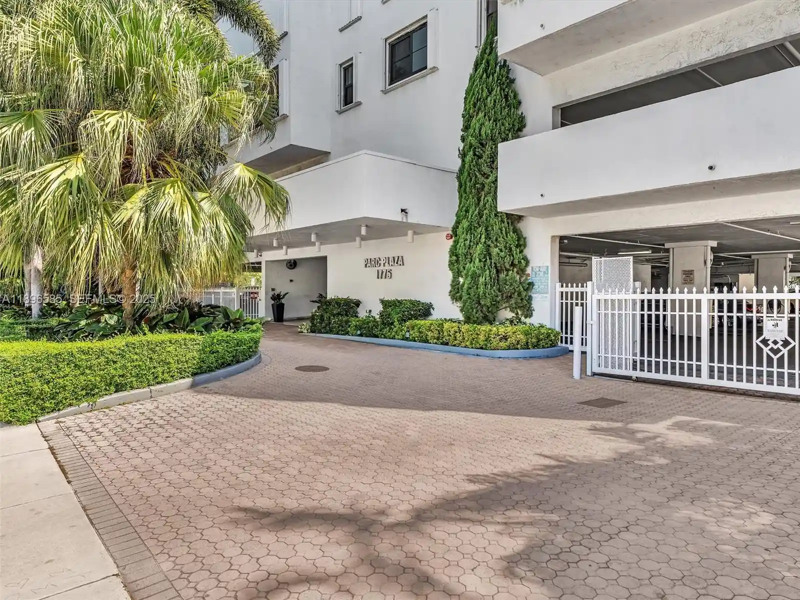 Photo 1 of Condo for sale at 1775 Washington Ave #8B, Miami Beach, FL 33139 | MLS# A11896585 | Listing updated on 2026-10-20