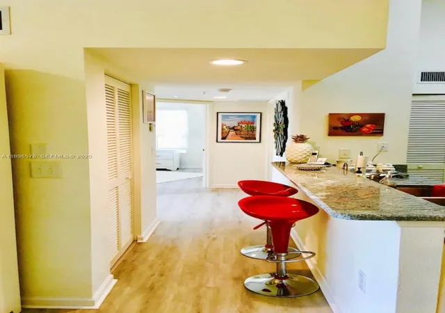 Homes for sale in Fort Myers, FL | 4105 Residence Drive, Fort Myers, FL 33901 | Houzeo