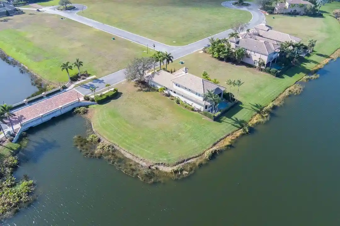Photo 1 of Land for sale at 152 Se Santa Gardenia, Port St Lucie, FL | MLS# R11133112 | Listing updated on 2026-09-23