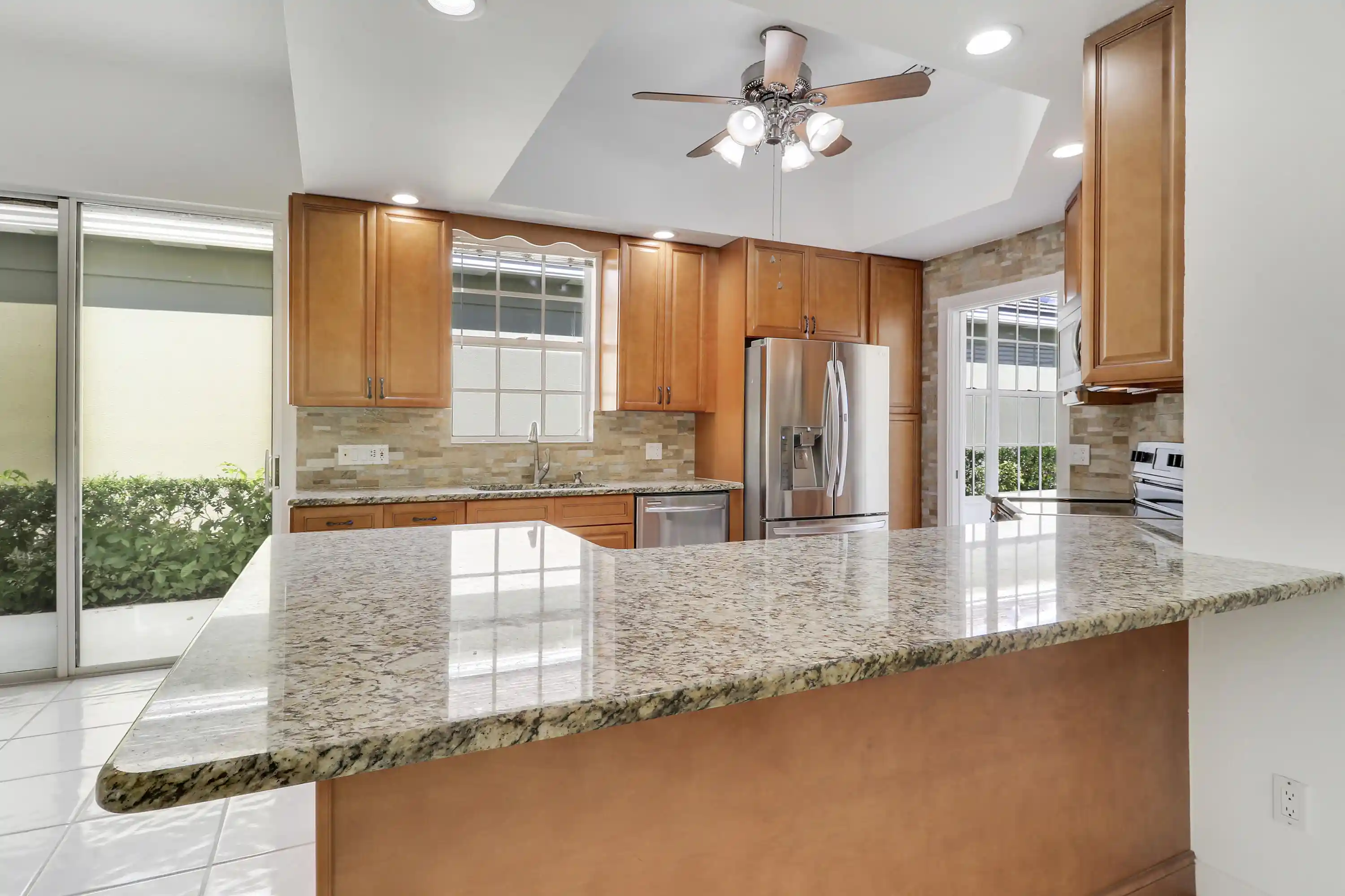 Photo 1 of Single family home for sale at 220 Nw Bentley Cir, Port St Lucie, FL 34986 | MLS# R11133138 | Listing updated on 2026-10-08