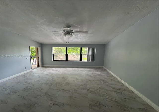Homes for sale in Pompano Beach, FL | 4441 W Mcnab Rd #21, Pompano Beach, FL 33069 | MLS# A11897635