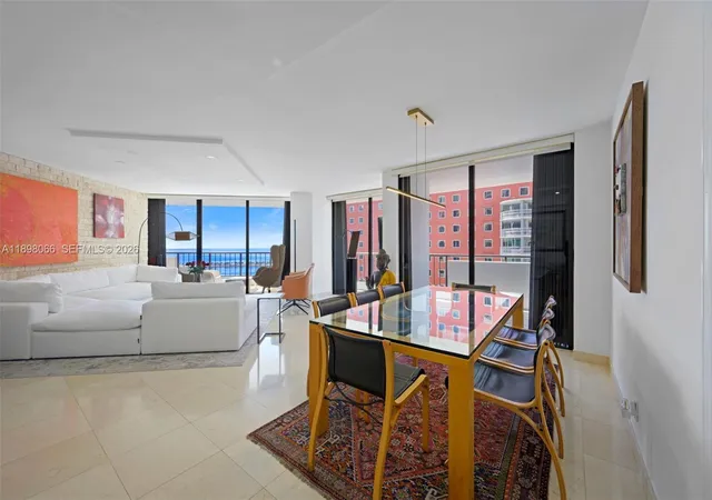 5th image of 1581 Brickell Ave #2005, Miami, FL 33129 | MLS# A11898066