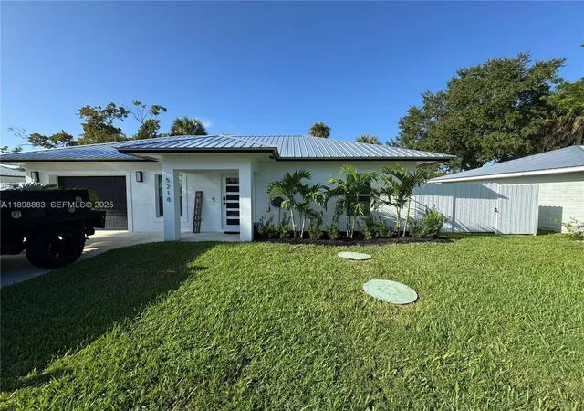 1st image of 5218 Se 43 St, Okeechobee, FL 34974 | MLS# A11898883