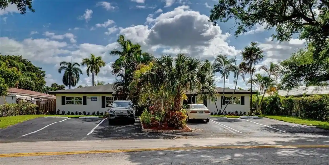 Multi family home for sale at 3860 NE 23rd Avenue, Lighthouse Point, FL 33064 | MLS# F10532628