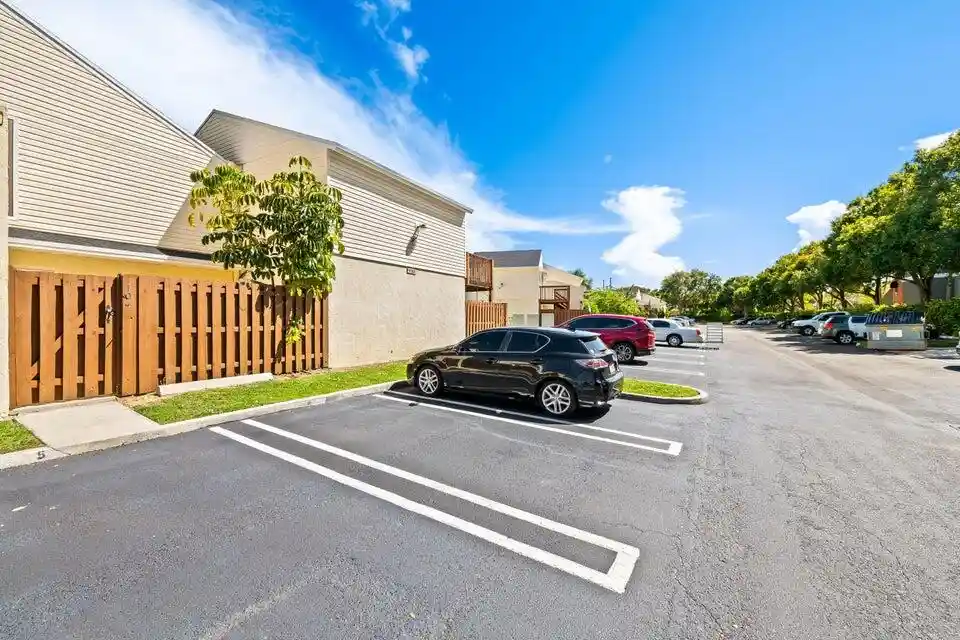 Photo 1 of Condo for sale at 643 Executive Ctr Dr #Q-102, West Palm Beach, FL 33401 | MLS# R11133889 | Listing updated on 2026-09-23