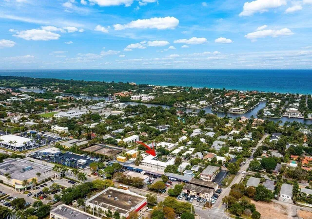 1st image of 426 Ne 7Th Avenue #2g, Delray Beach, FL 33483 | MLS# R11134145