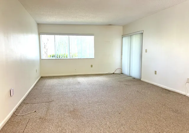 Photo 3 of Condo for sale at 812 Sw 9th Street Cir #103, Boca Raton, FL 33486 | MLS# R11134196 | Listing updated on 2026-10-10