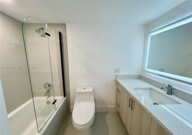 13th image of 300 Diplomat Pkwy #518, Hallandale Beach, FL 33009 | MLS# A11900542