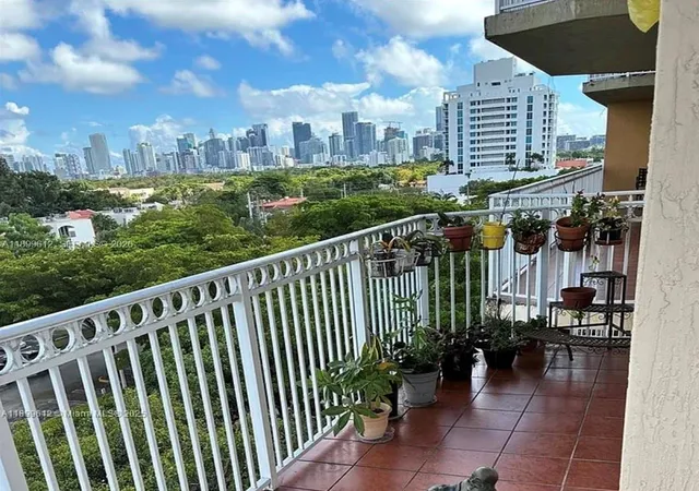 3rd image of 1650 Coral Wy #808, Miami, FL 33145 | MLS# A11899612